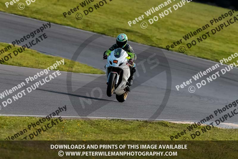 PJM Photography;anglesey no limits trackday;anglesey photographs;anglesey trackday photographs;enduro digital images;event digital images;eventdigitalimages;no limits trackdays;peter wileman photography;racing digital images;trac mon;trackday digital images;trackday photos;ty croes